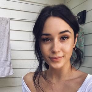 Meet your Posher, Isabelle